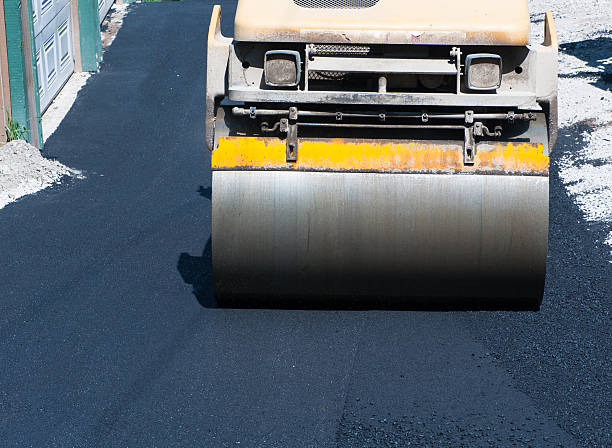 Reliable Licking, MO Driveway Paving  Solutions